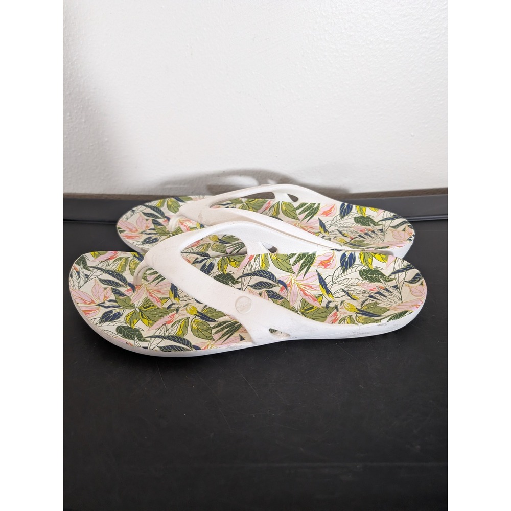 Crocs Kadee II Flip Flops Womens 10 White Tropical Floral Print Sandals 205078 - Picture 4 of 10